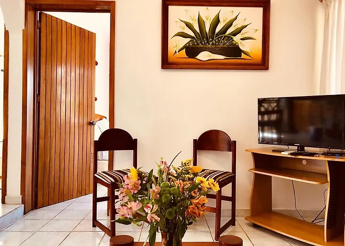 Aparthotel Quinta Sea *